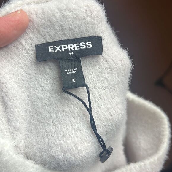 Express Sweater  - Picture 5 of 8